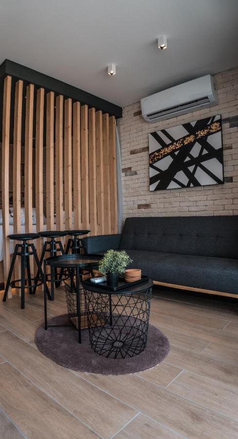 Cosea Living: Seaside Deluxe Suite In Harbour 107B Paphos Ngoại thất bức ảnh